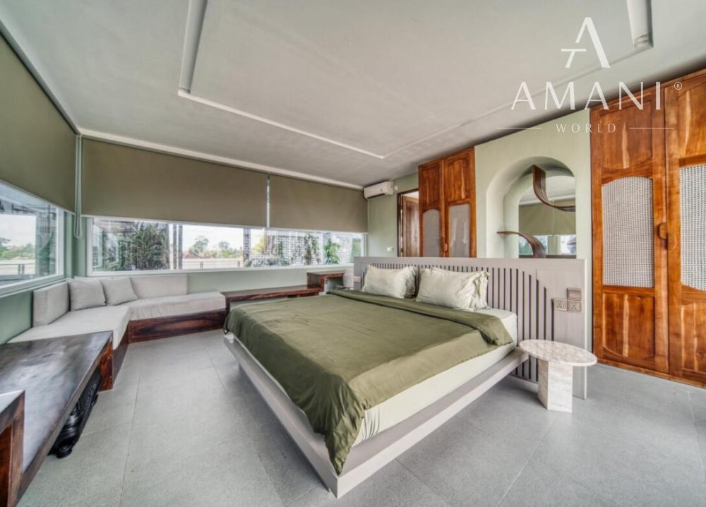 Tropická vila s 3 spálňami a strešnou terasou v Tumbak Bayuh