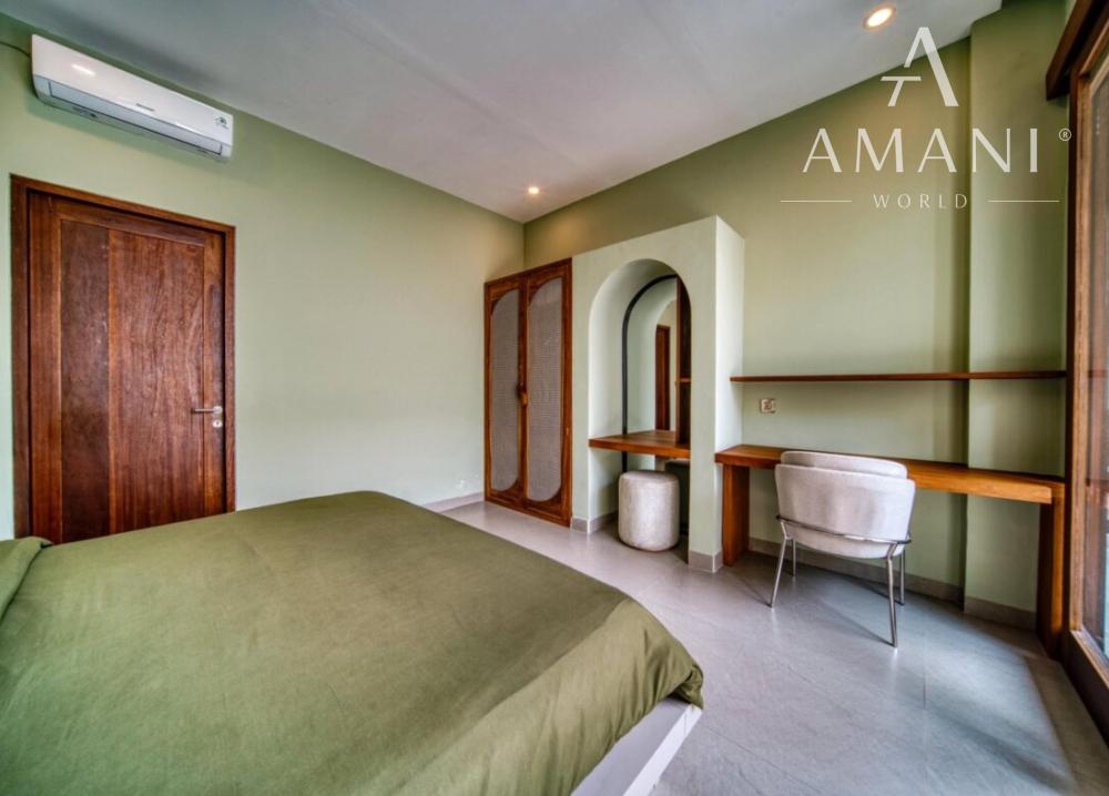 Tropická vila s 3 spálňami a strešnou terasou v Tumbak Bayuh