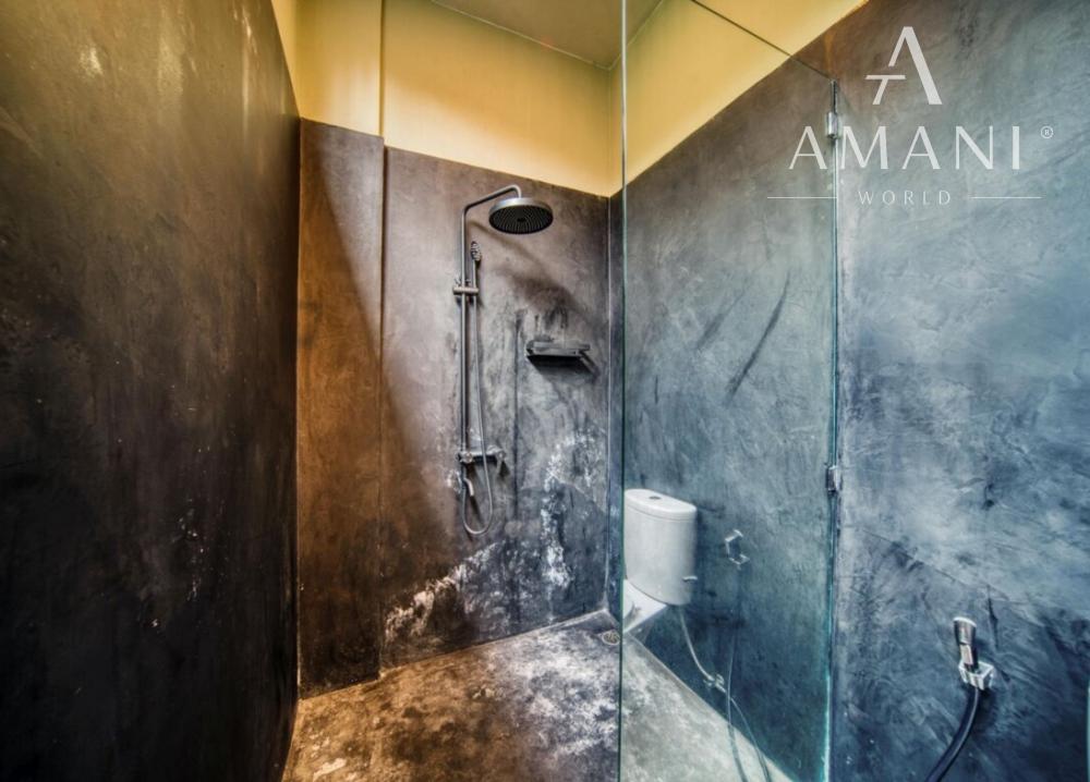 Tropická vila s 3 spálňami a strešnou terasou v Tumbak Bayuh