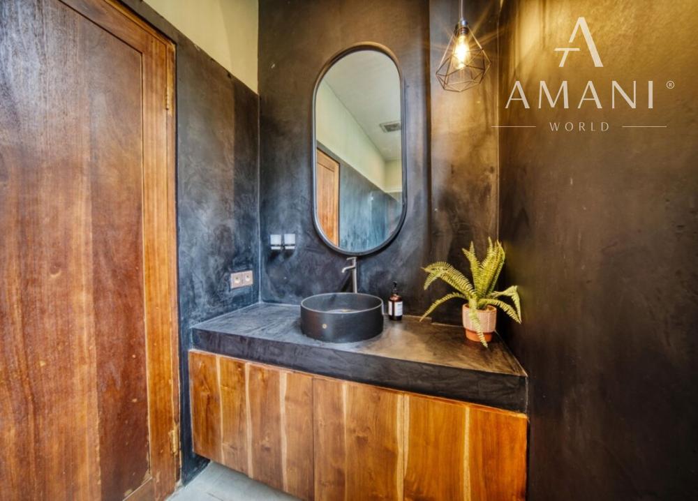 Tropická vila s 3 spálňami a strešnou terasou v Tumbak Bayuh