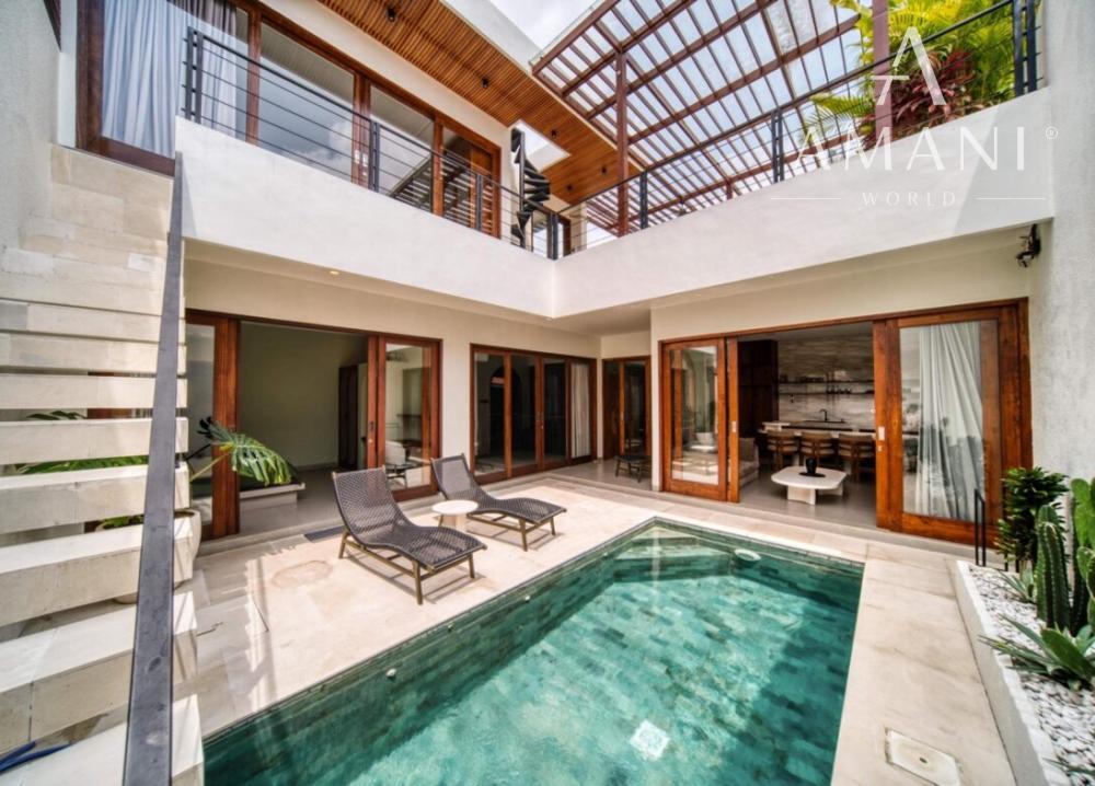 Tropická vila s 3 spálňami a strešnou terasou v Tumbak Bayuh