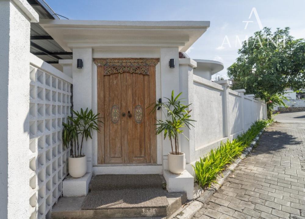 Moderná 2-izbová vila v rezidenčnej štvrti v Nusa Dua