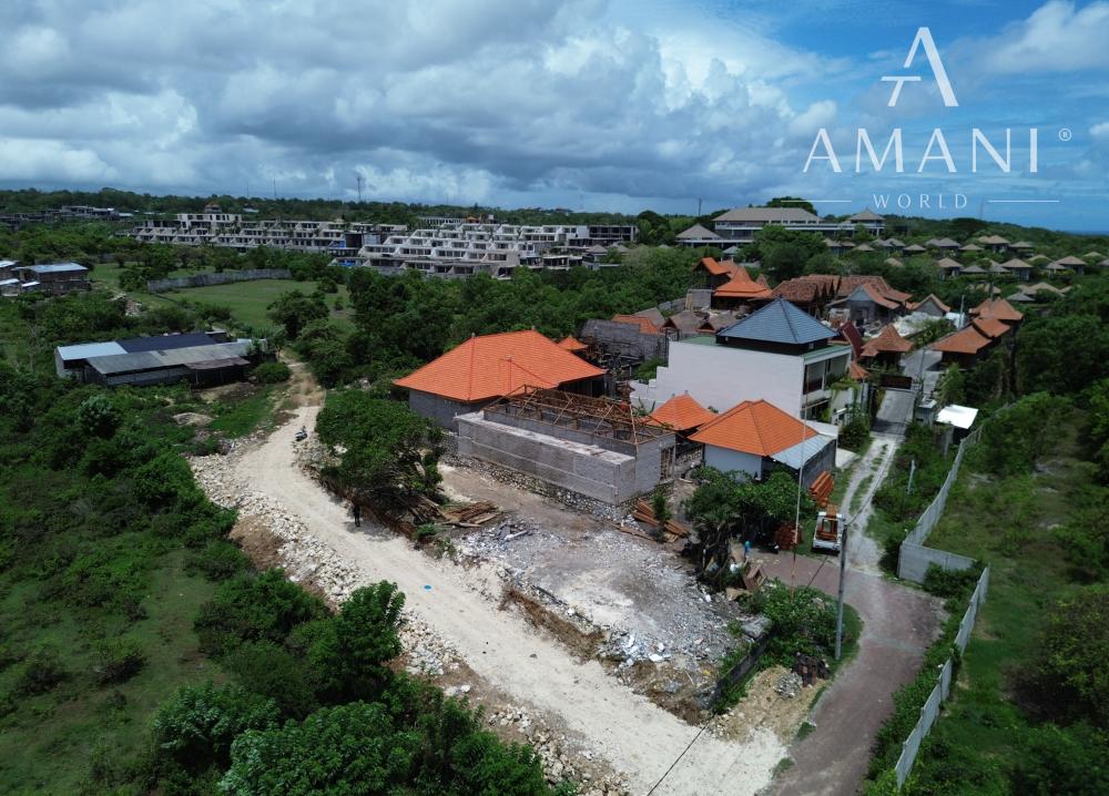 Moderná trojspálňová vila s bazénom v oblasti Melasti