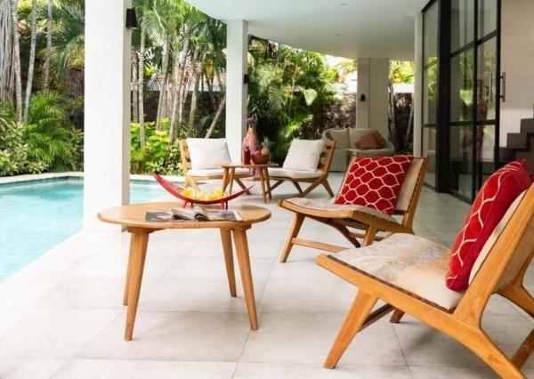 Elegantná 4-spálňová vila v srdci Seminyaku