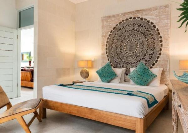 Elegantná 4-spálňová vila v srdci Seminyaku