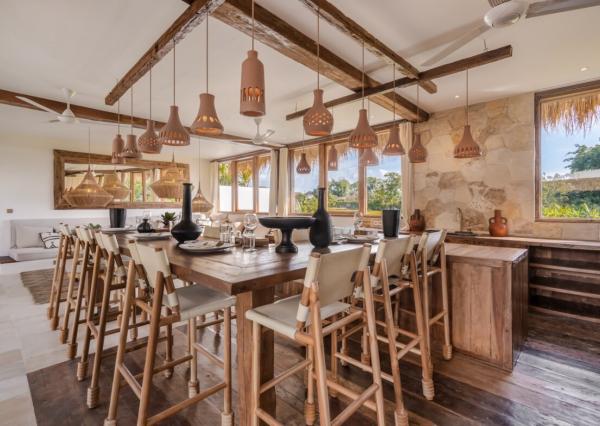 Tropický raj – Elegantná 5-spálňová vila s moderným nádychom