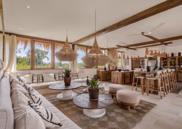 Tropický raj – Elegantná 5-spálňová vila s moderným nádychom