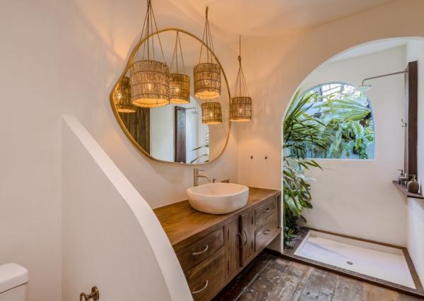 Tropický raj – Elegantná 5-spálňová vila s moderným nádychom