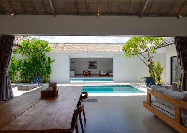 Tropická 2-spálňová vila vo výnimočnej lokalite Seminyaku