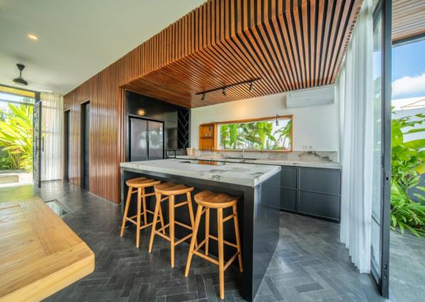 Tropicko-japonská 3-spálňová vila v Tumbak Bayuh