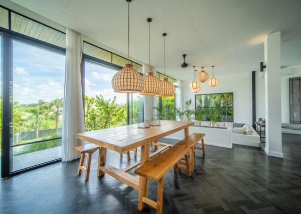 Tropicko-japonská 3-spálňová vila v Tumbak Bayuh