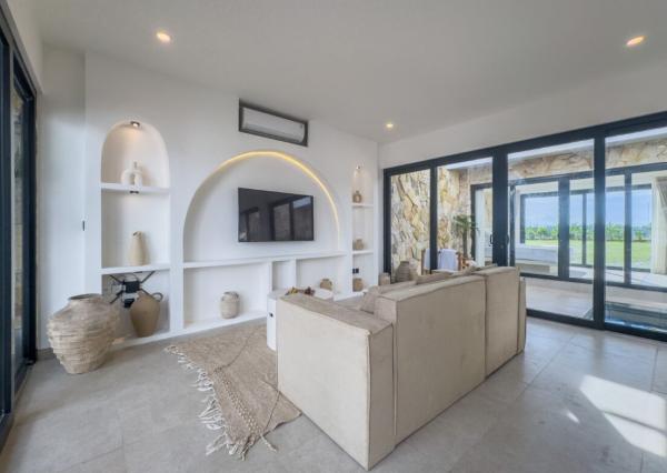 2-spálňová vila v stredomorskom štýle so strešnou terasou