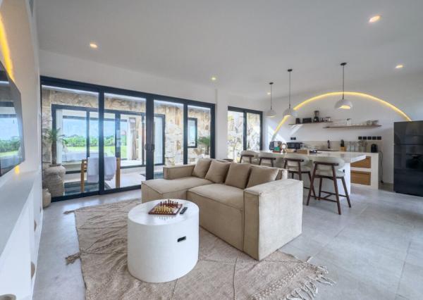 2-spálňová vila v stredomorskom štýle so strešnou terasou