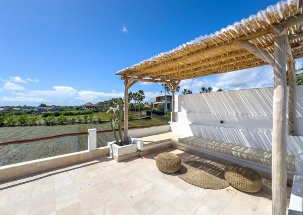 2-spálňová vila v stredomorskom štýle so strešnou terasou