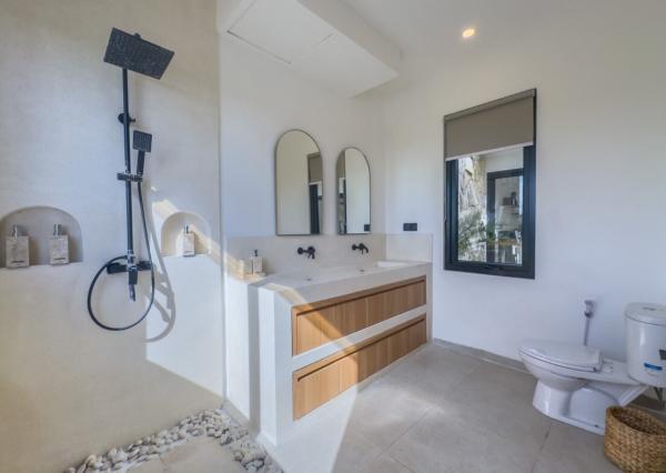 2-spálňová vila v stredomorskom štýle so strešnou terasou