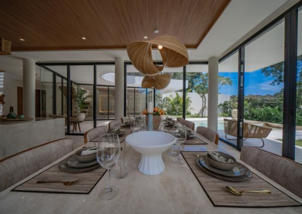 Luxusná 4-spálňová vila s kinosálou