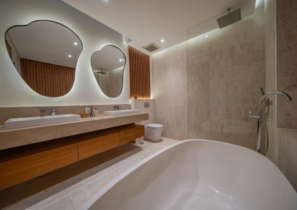 Luxusná 4-spálňová vila s kinosálou