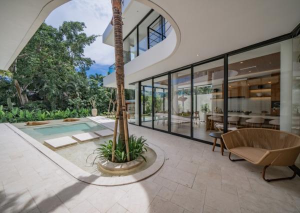 Luxusná 4-spálňová vila s kinosálou