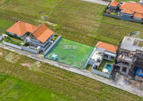 Pozemok na výstavbu vo vyhľadávanej oblasti Seseh