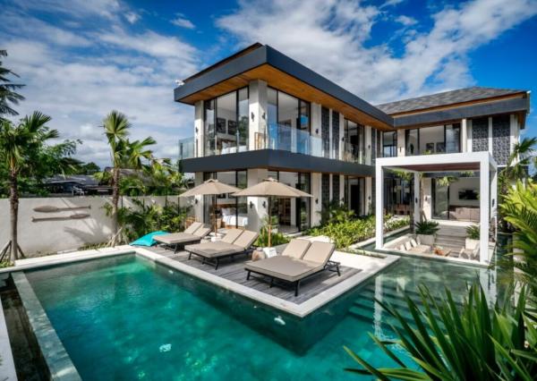 Exkluzívne tropické bývanie s výhľadom na prírodu v Ubud