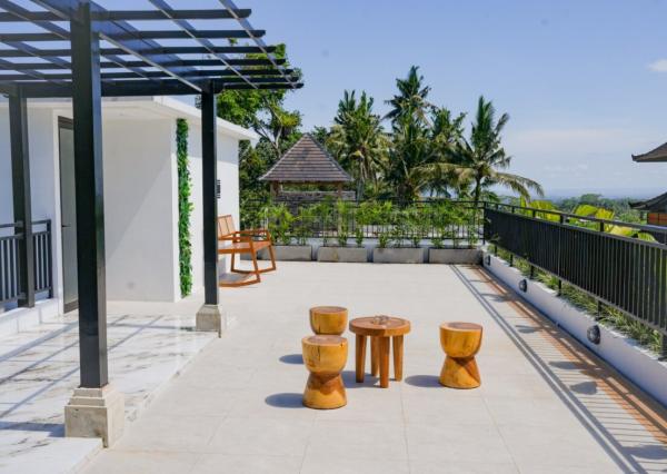 Moderná päťspálňová rodinná vila v pokojnej časti Ubud