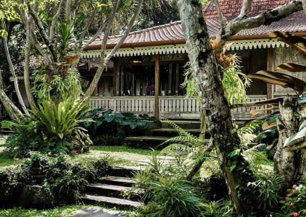 Súkromná joglo vila s komunitnými priestormi v Sayan, Ubud