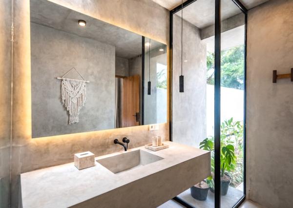 Tropická trojspálňová vila s výhľadom na ryžové polia v Ubud