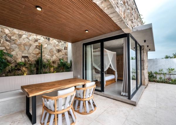 Tropická trojspálňová vila s výhľadom na ryžové polia v Ubud