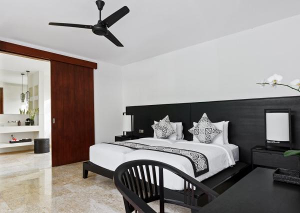 Rozľahlá dizajnová vila so 4 spálňami pri pláži Petitenget