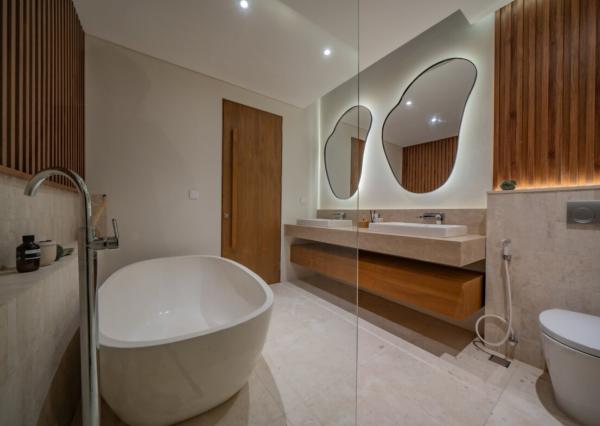 Štvorizbová moderná vila s kinom v Umalas