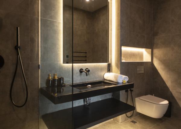 Nová moderná trojspálňová vila v rezidenčnej časti Umalas