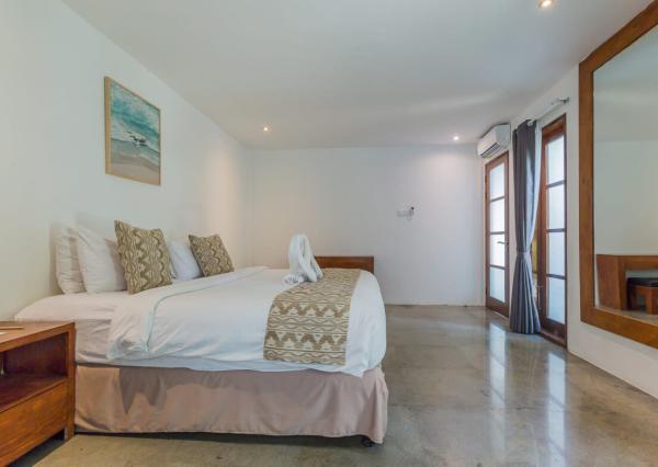 Moderná minimalistická 3-spálňová vila v Seminyak