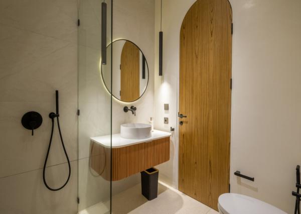 Vysoko kvalitná 3-izbová moderná vila v prvotriednej Umalas