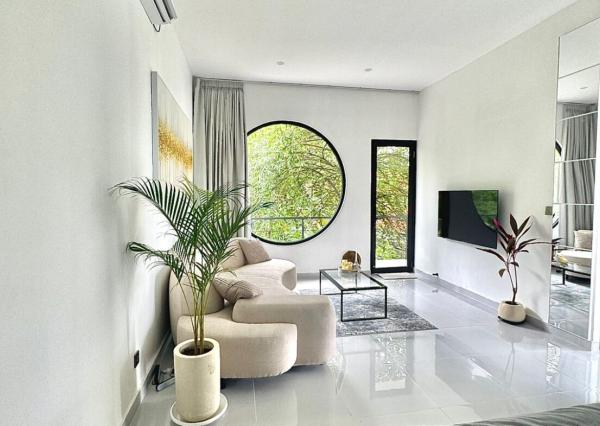 Moderná vila s malebným výhľadom v Tumbak Bayuh