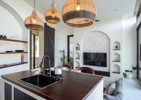 Štýlová tropická vila s 1 spálňou blízko pláže v Cemagi