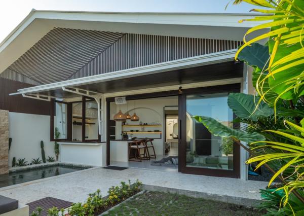 Štýlová tropická vila s 1 spálňou blízko pláže v Cemagi