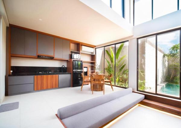 Moderná vila len pár krokov od pláže neďaleko Canggu