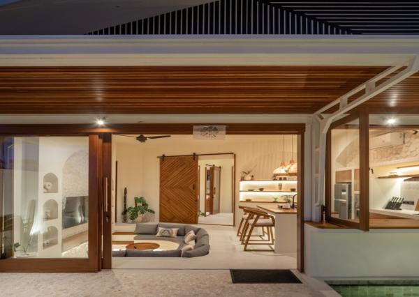 Moderná tropická jednoizbová vila blízko pláže v Cemagi