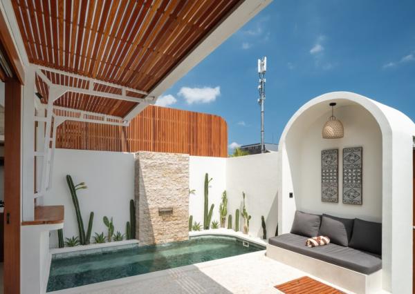 Moderná tropická jednoizbová vila blízko pláže v Cemagi