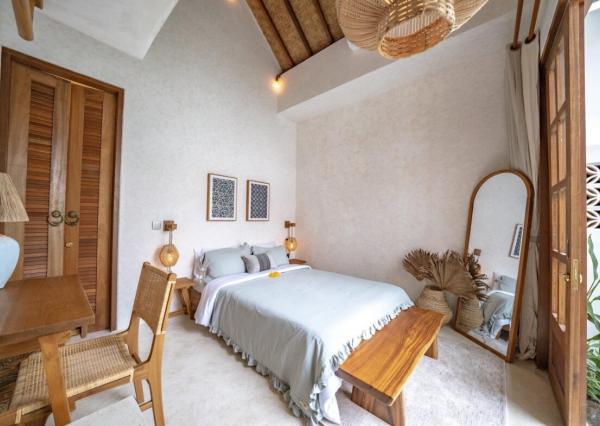 Útulná minimalistická 1-izbová vila na pláži v Kedungu