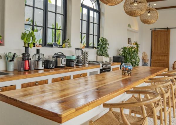 Trojspálňová vila v stredomorskom štýle v kopcoch Jimbaran