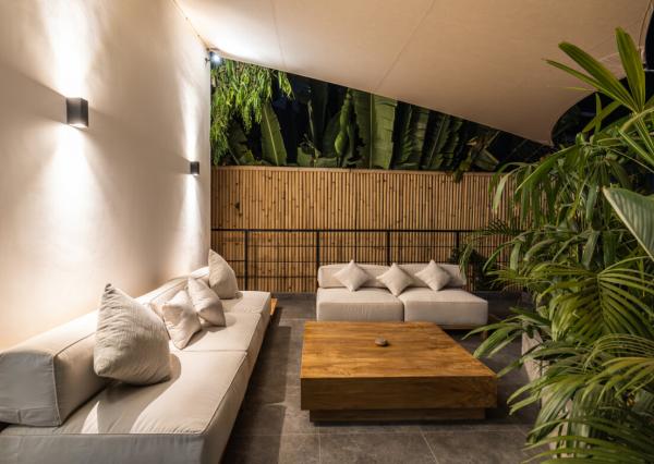 Elegantná trojspálňová vila pri pláži v Batu Bolong