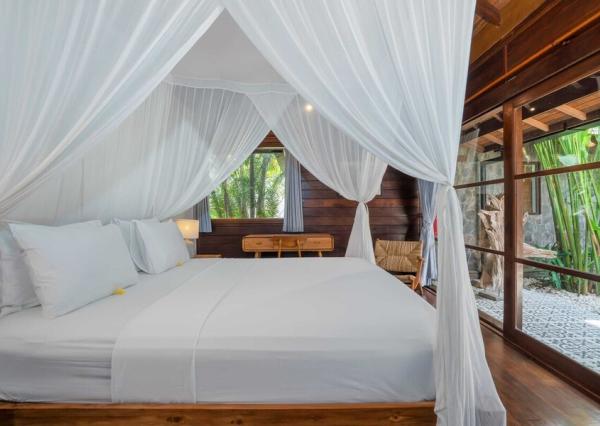 Tradičná balijská vila s tromi spálňami v Berawa