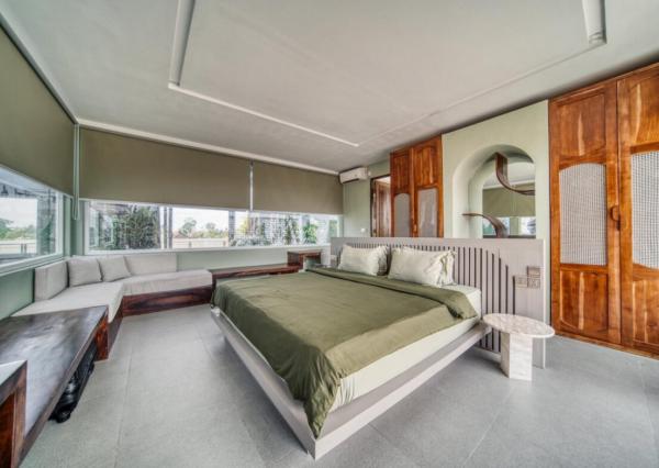 Tropická vila s 3 spálňami a strešnou terasou v Tumbak Bayuh