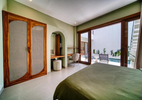 Tropická vila s 3 spálňami a strešnou terasou v Tumbak Bayuh