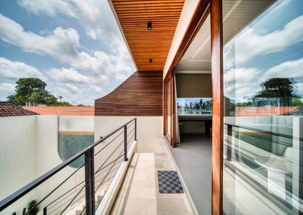 Tropická vila s 3 spálňami a strešnou terasou v Tumbak Bayuh