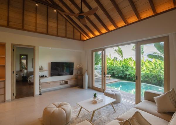 Pokojná moderná dvojspálňová vila so záhradou v Buduk