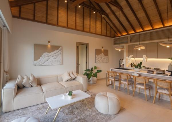 Pokojná moderná dvojspálňová vila so záhradou v Buduk