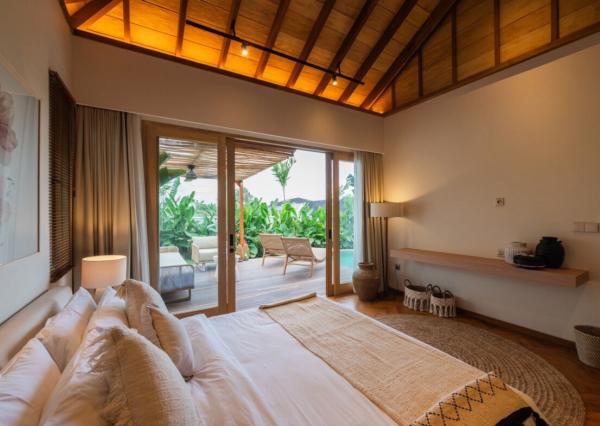 Pokojná moderná dvojspálňová vila so záhradou v Buduk