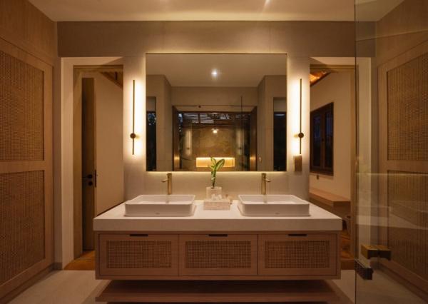 Pokojná moderná dvojspálňová vila so záhradou v Buduk